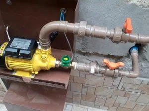 Bomba De Água Colocado pelo Bombeiro Hidráulico na Barra da Tijuca