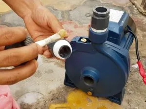 Instalação de bomba de água colocado pelo Bombeiro Hidráulico em Campo Grande RJ