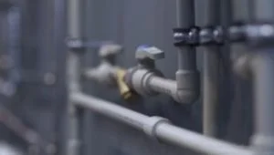 Mudança e melhoria de abastecimento de água feita pelo Bombeiro Hidráulico em Jacarepaguá